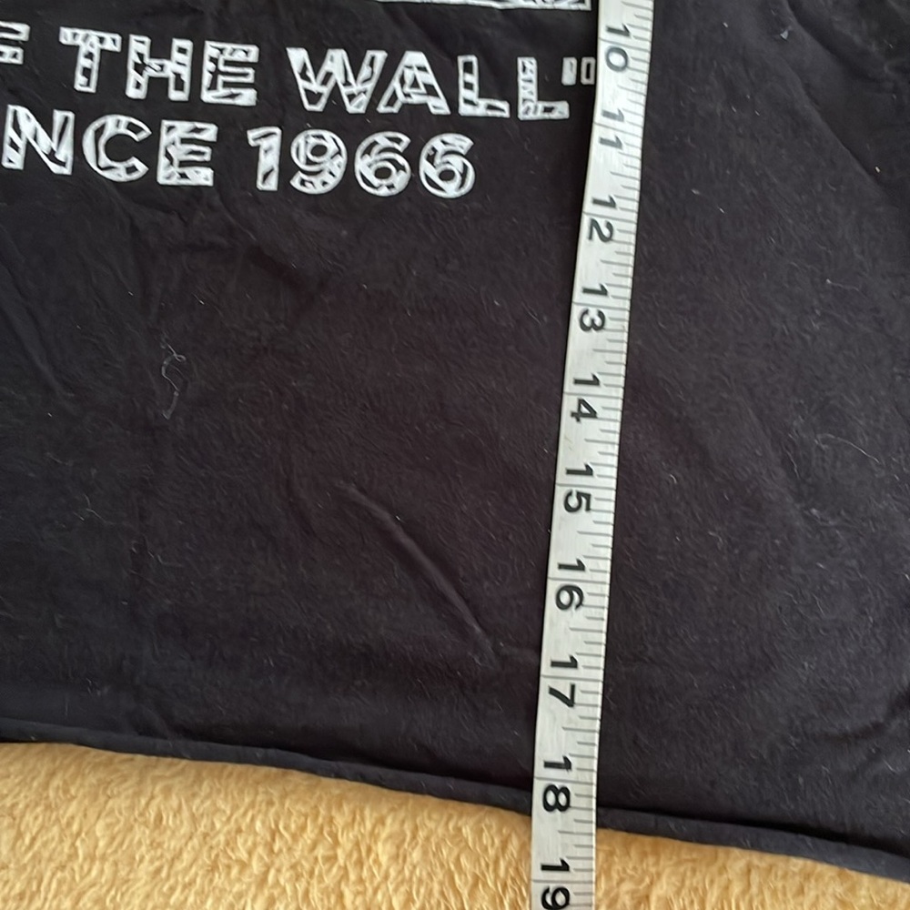 Vans off the wall crop top size large - Picture 5 of 6
